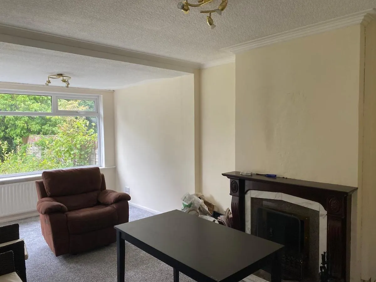 Ailes Apartment - Free Parking Belfast 0*,  United Kingdom