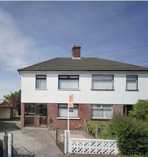 Ailes Apartment - Free Parking Belfast
